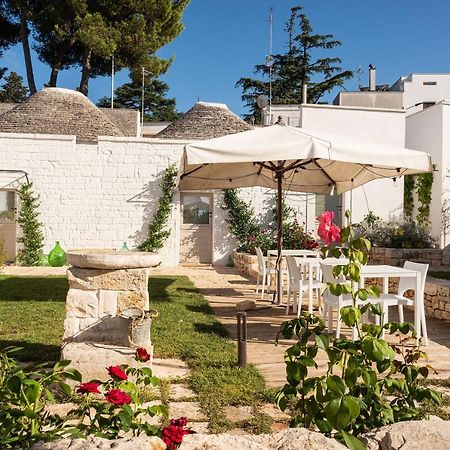 Trulli In Corte Альберобелло Екстер'єр фото